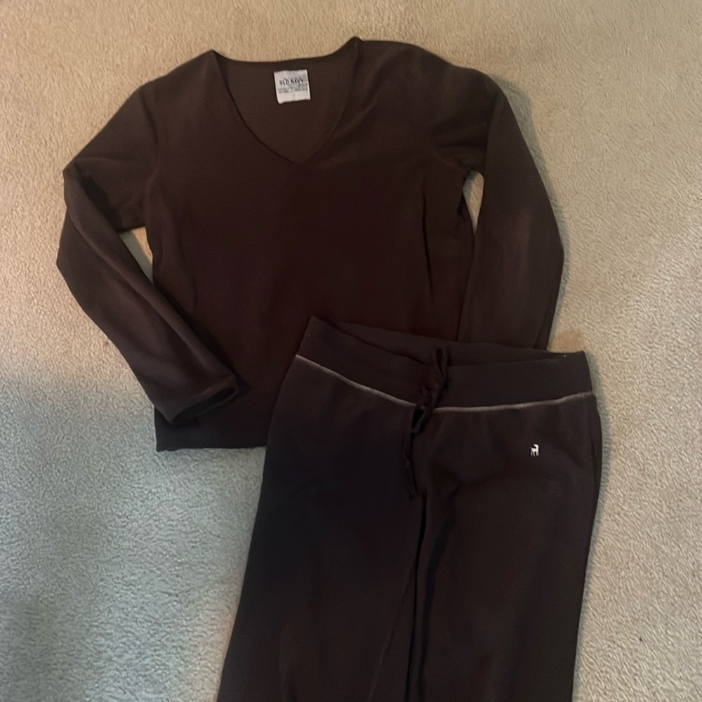Old Navy Two Piece Fleece Lounge Set